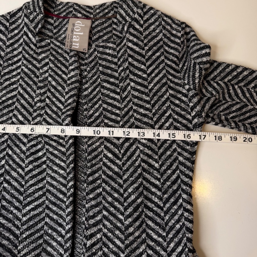 Anthropologie Dolan Cardigan Black White Chevron Herringbone Dark Academia XS - Picture 6 of 8